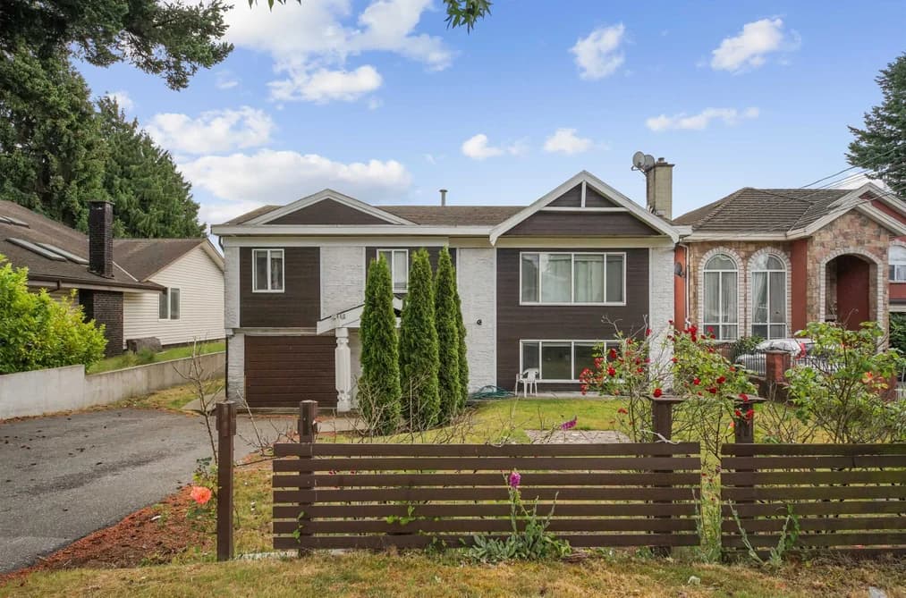 11860 75A AVENUE, Delta, BC — Residential for Sale - Photo 2