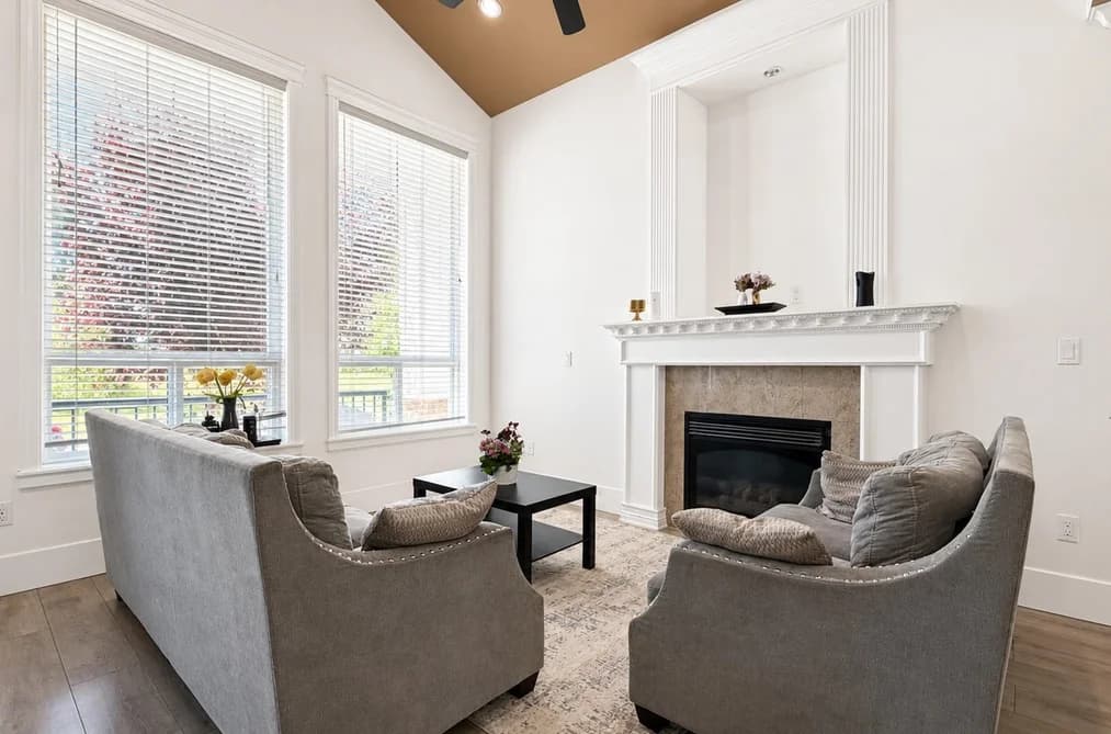 12579 66 AVENUE, Surrey, BC — Residential for Sale - Photo 2