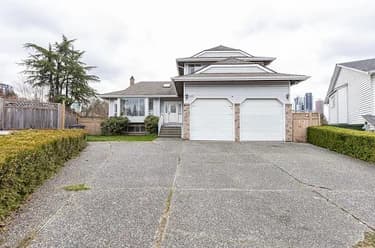 House for sale at 13285 98 Avenue Surrey British Columbia - MLS: R3104775