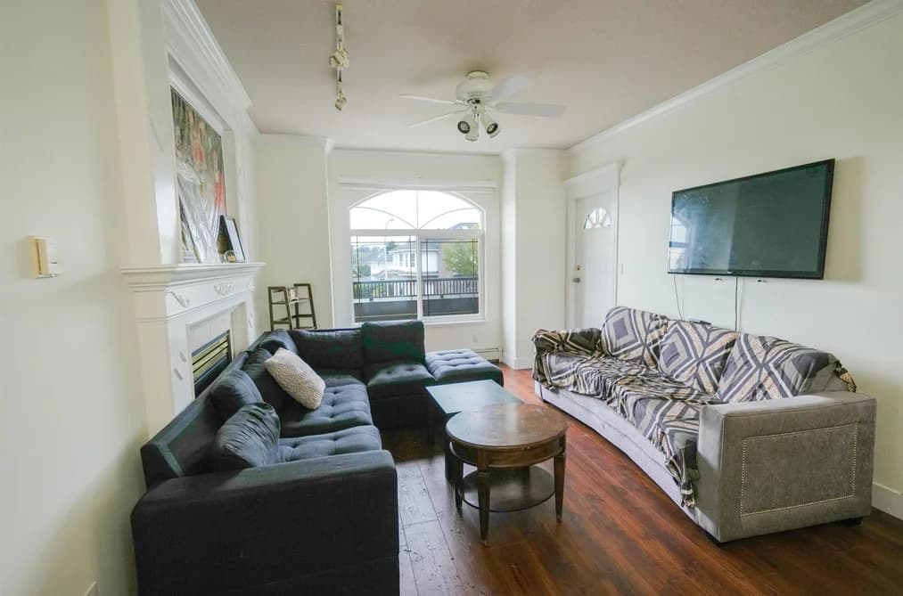 13347 89 AVENUE, Surrey, BC — Residential for Sale - Photo 2