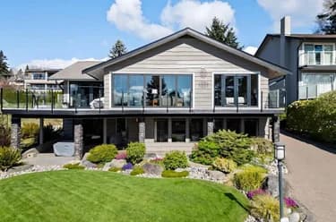 House for sale at 13387 13a Avenue Surrey British Columbia - MLS: R3103130