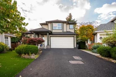 House for sale at 14616 75a Avenue Surrey British Columbia - MLS: R3075629