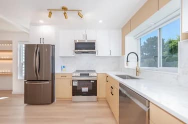 House for sale at 15092 19a Avenue Surrey British Columbia - MLS: R3136851