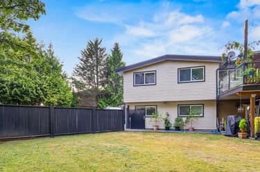 House for sale at 15797 92 Avenue Surrey British Columbia - MLS: R3149478