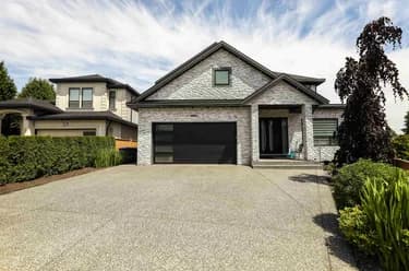 House for sale at 16181 89a Avenue Surrey British Columbia - MLS: R3142373