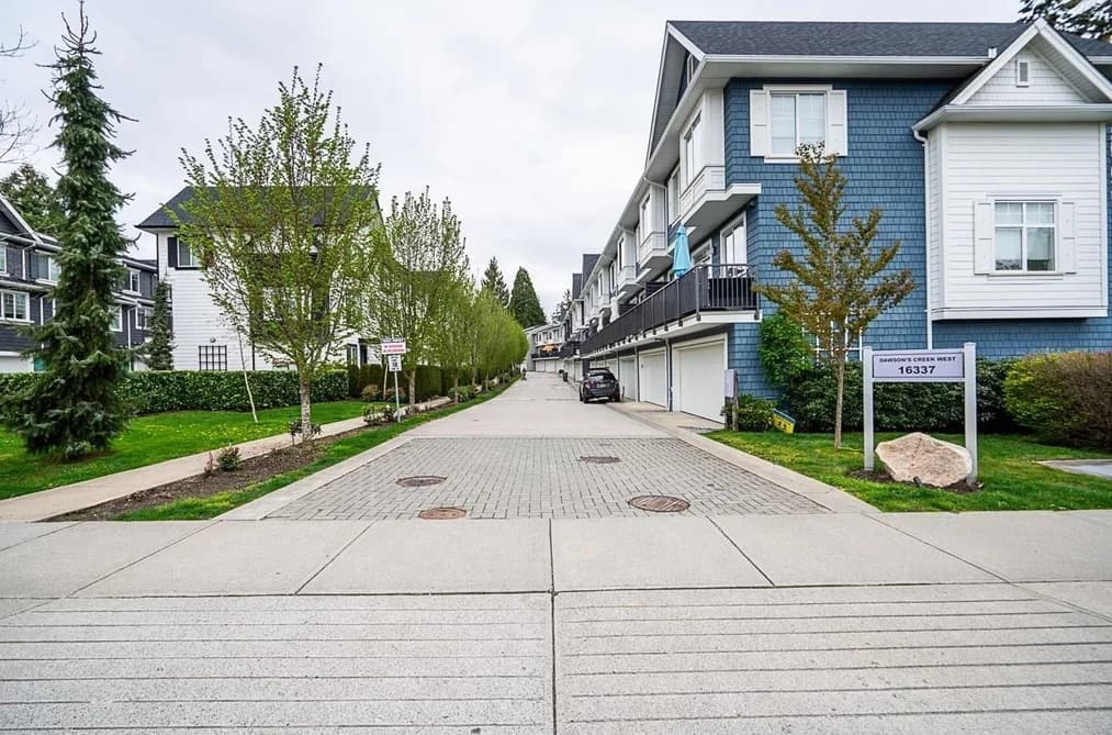 16337 15 AVENUE, Surrey BC V4A 0C3 - Photo 1