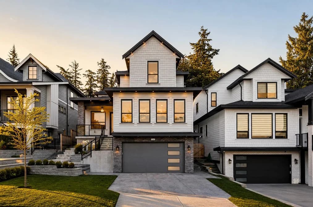 16633 BELL ROAD, Surrey, BC — Residential for Sale - Photo 2