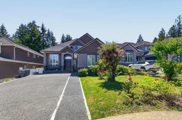 House for sale at 16758 86 Avenue Surrey British Columbia - MLS: R3135749