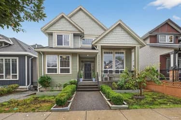 House for sale at 17372 64a Avenue Surrey British Columbia - MLS: R3056656