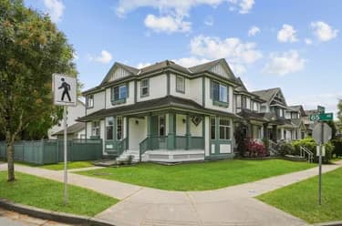 House for sale at 18568 64b Avenue Surrey British Columbia - MLS: R3142461