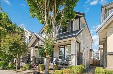 House for sale at 19391 72 Avenue Surrey British Columbia - MLS: R3153511