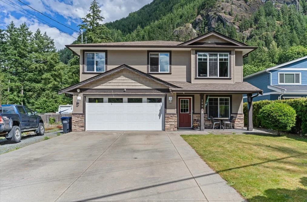 19988 BEACON ROAD, Hope, BC — Residential for Sale - Main Photo