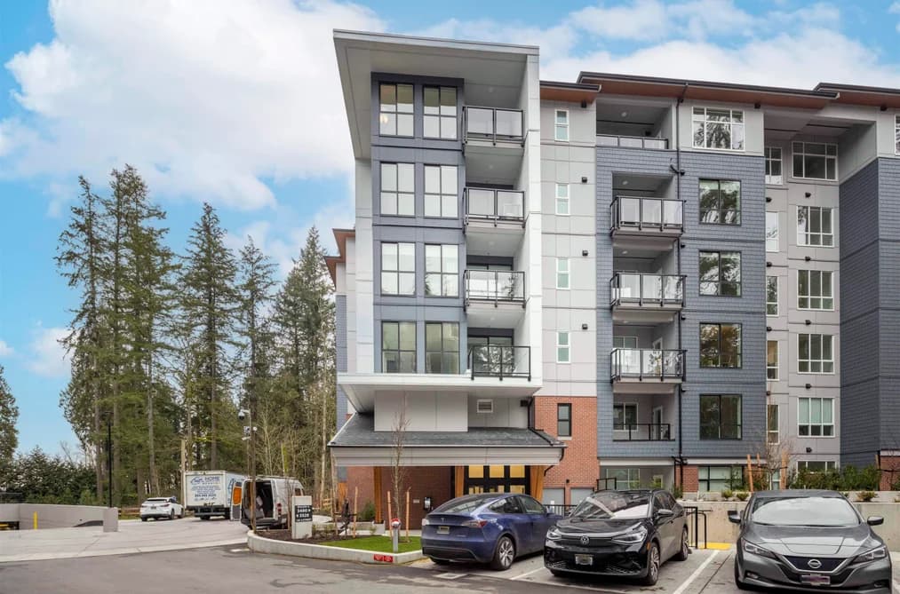 310 3480 146A, Surrey, BC — Residential for Sale - Photo 2