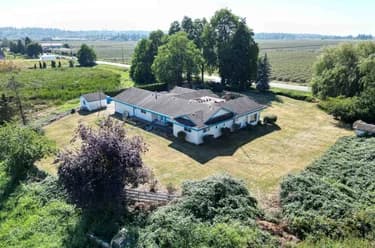 House for sale at 4444 168 Street Surrey British Columbia - MLS: R3123872