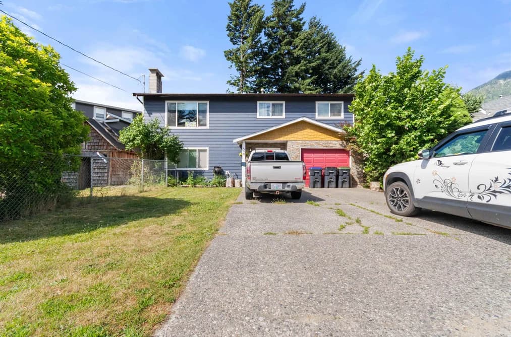 540 5TH AVENUE, Hope, BC — Residential for Sale - Main Photo