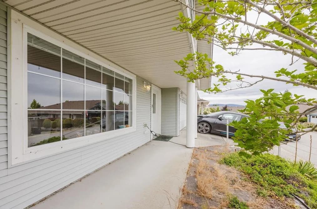 5687 EMILY WAY, Sechelt, BC — Residential for Sale - Photo 2