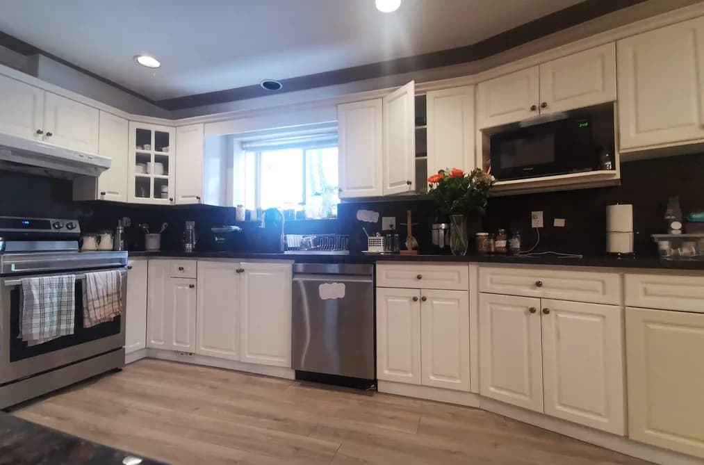 6641 123 STREET, Surrey, BC — Residential for Sale - Photo 2