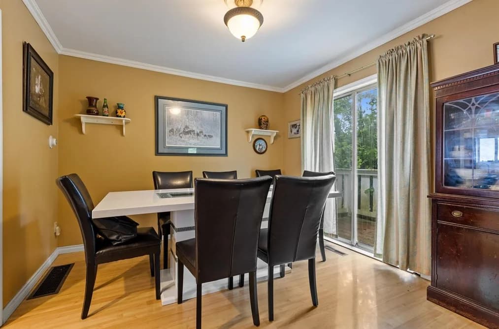 6828 144 STREET, Surrey, BC — Residential for Sale - Photo 2