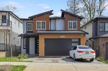 House for sale at 7020 205 Street Langley British Columbia - MLS: R3102866