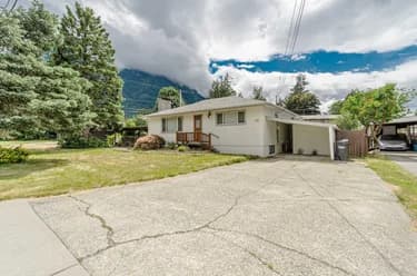 House for sale at 776 7th Avenue Hope British Columbia - MLS: R3135303