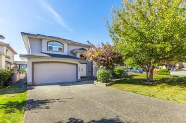 House for sale at 7953 155a Street Surrey British Columbia - MLS: R3169172
