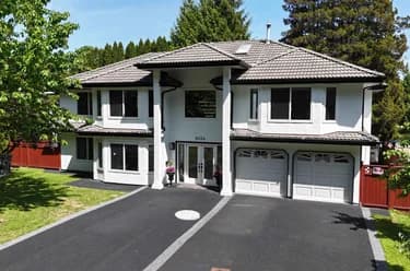 House for sale at 8034 166 Street Surrey British Columbia - MLS: R3126606