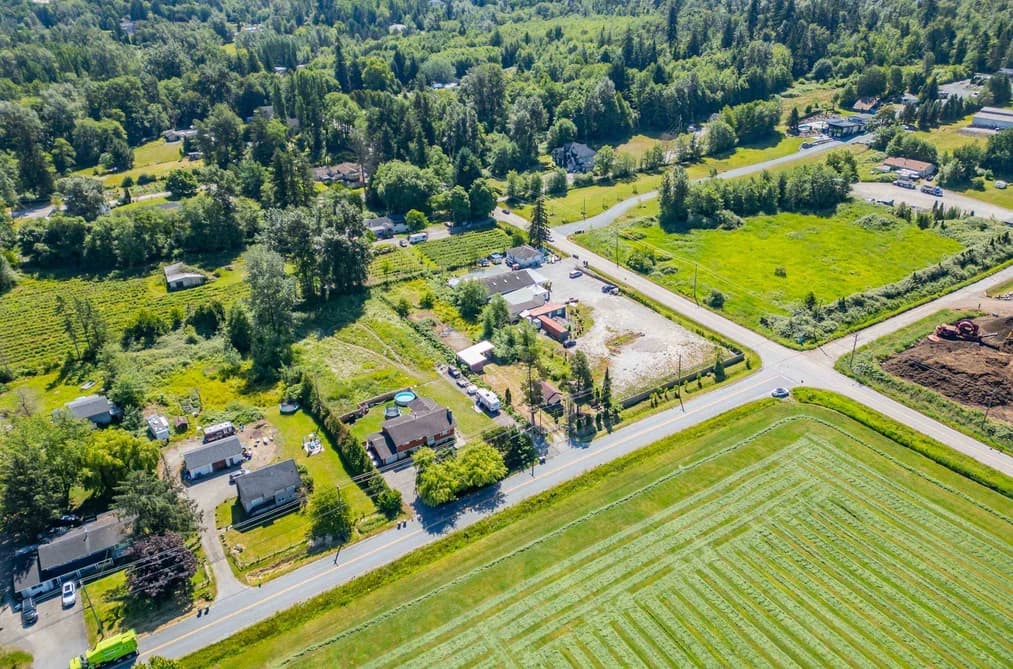 8034 188 STREET, Surrey, BC — Residential for Sale - Photo 2