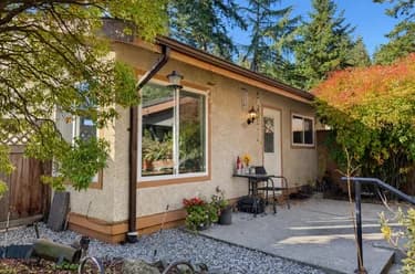 835 North Rd, Gibsons, BC - MLS: R3176860
