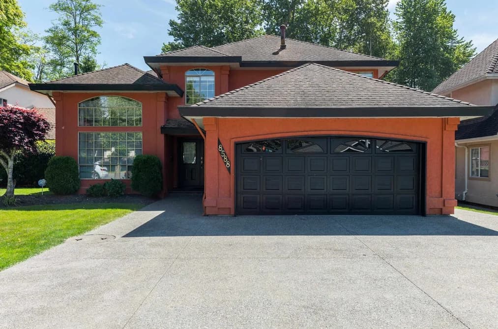 House for sale at 8588 141 Street Surrey British Columbia - MLS: R3122985
