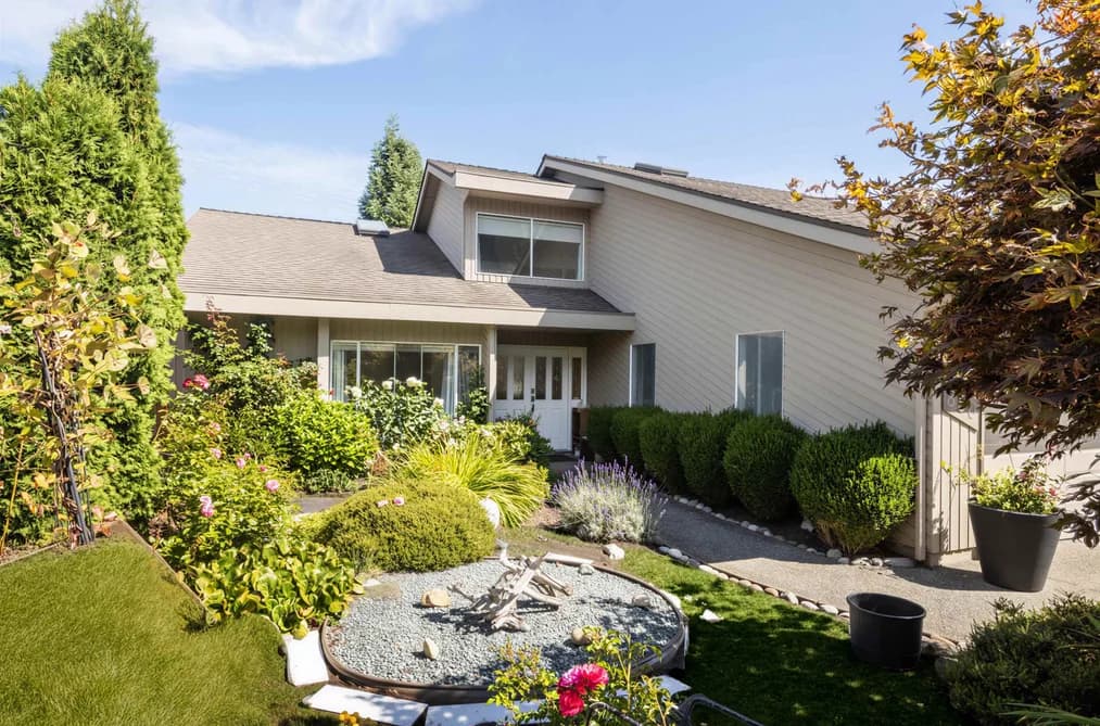 880 164A STREET, Surrey, BC — Residential for Sale - Photo 2