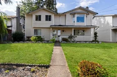 House for sale at 8825 160 Street Surrey British Columbia - MLS: R3166369
