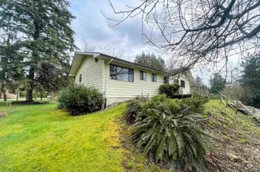 House for sale at 9335 178 Street Surrey British Columbia - MLS: R3055143