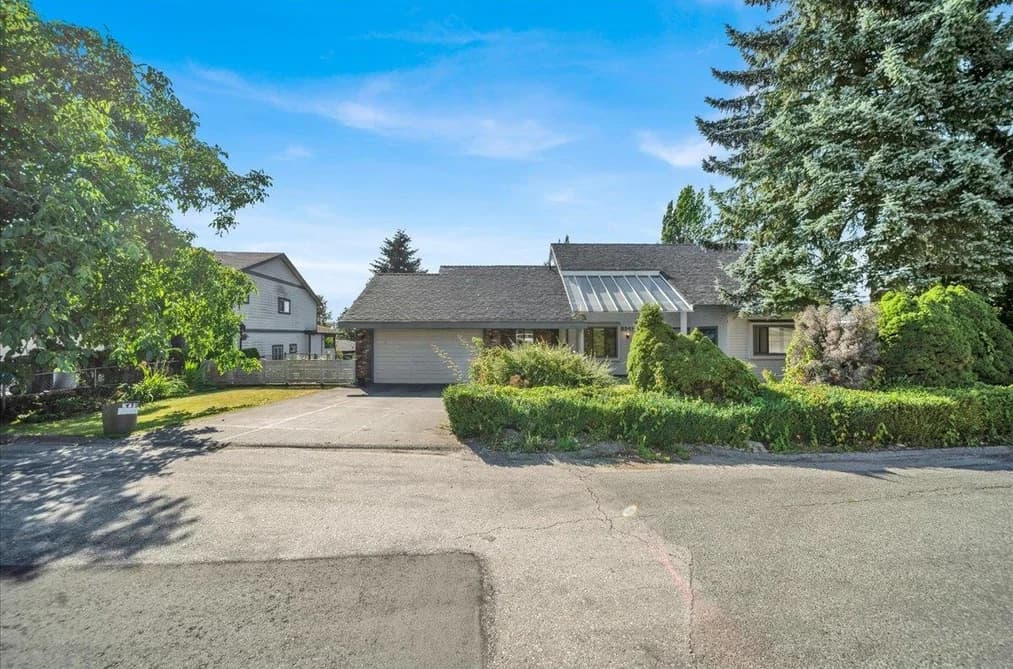 9341 EBOR ROAD, Delta, BC — Residential for Sale - Photo 2