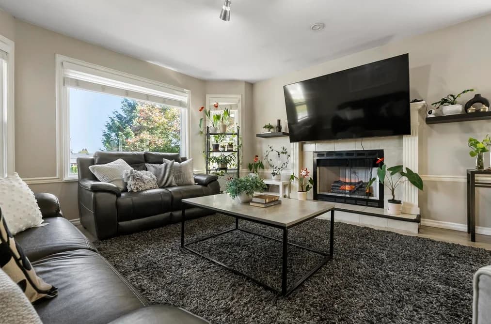 9511 160 STREET, Surrey, BC — Residential for Sale - Photo 2