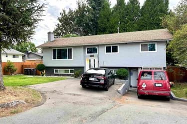 House for sale at 9525 125a Street Surrey British Columbia - MLS: R3037453