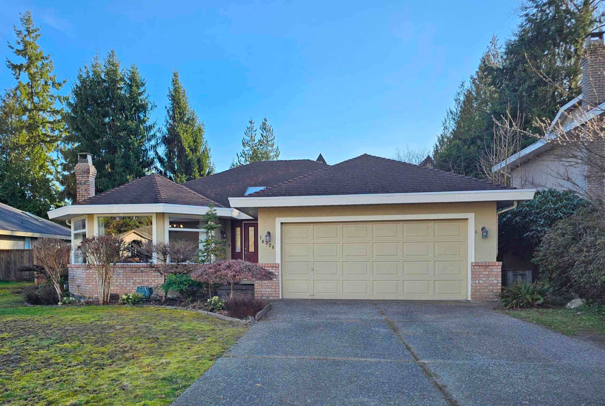 House for sale at 16328 108a Avenue Surrey British Columbia - MLS: R3157729
