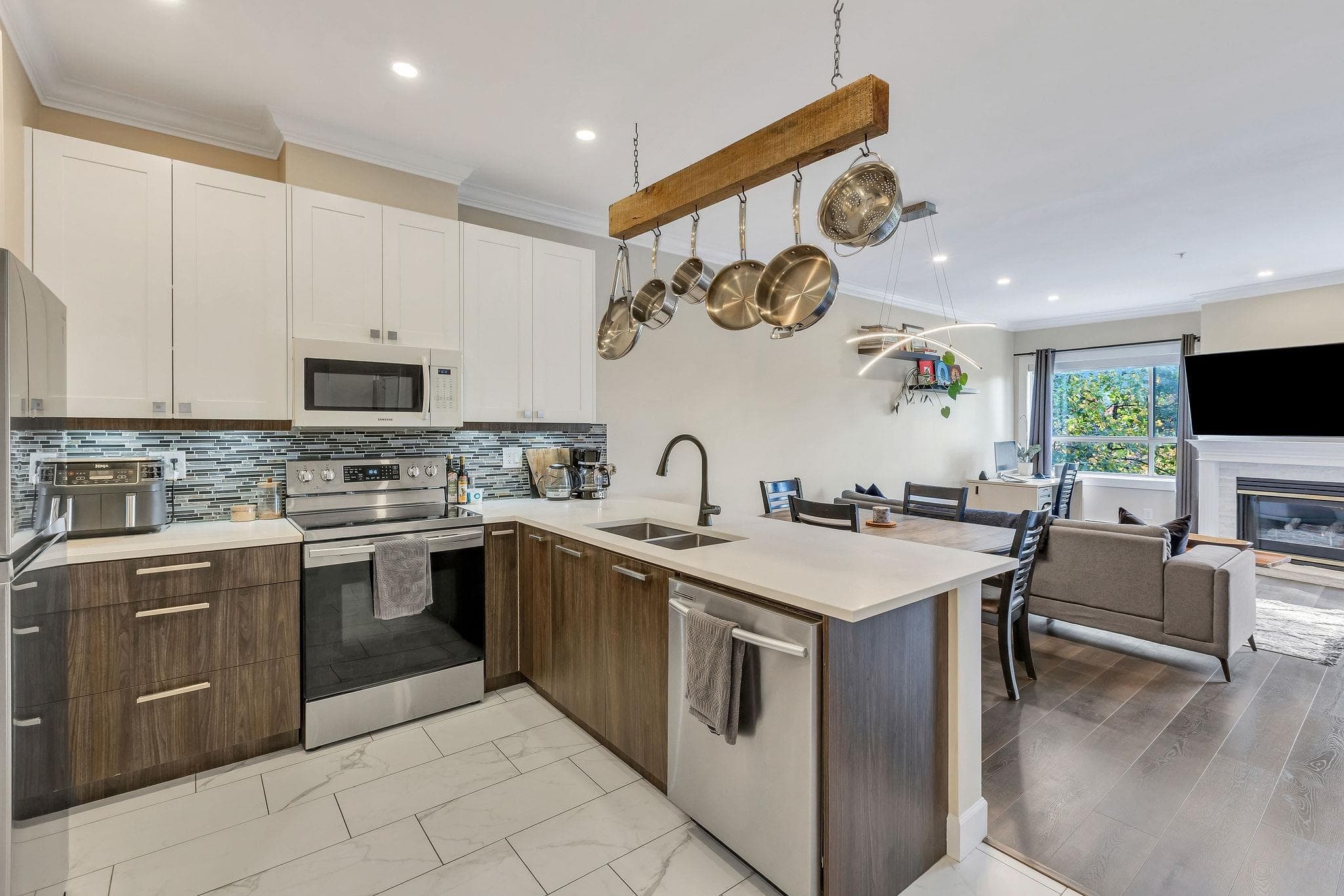 2109 Rowland St Unit 310, Port Coquitlam, BC - MLS: R3177123