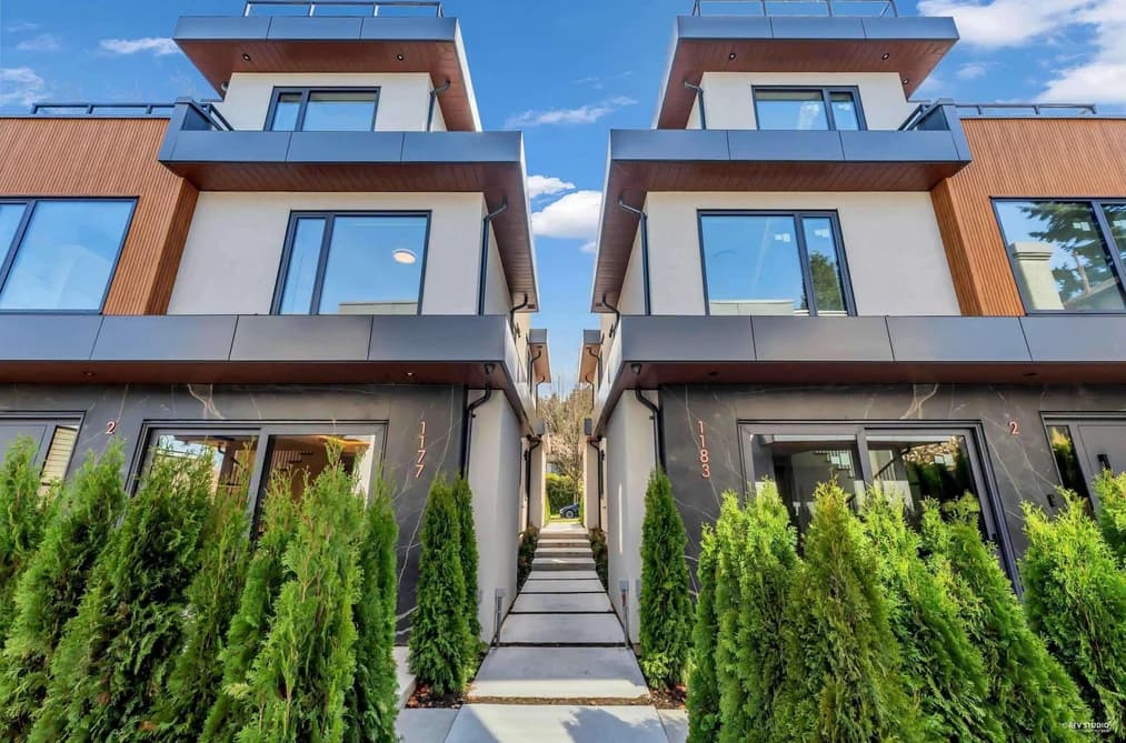 1 1177 W 33RD AVENUE, Vancouver, BC — Residential for Sale - Main Photo