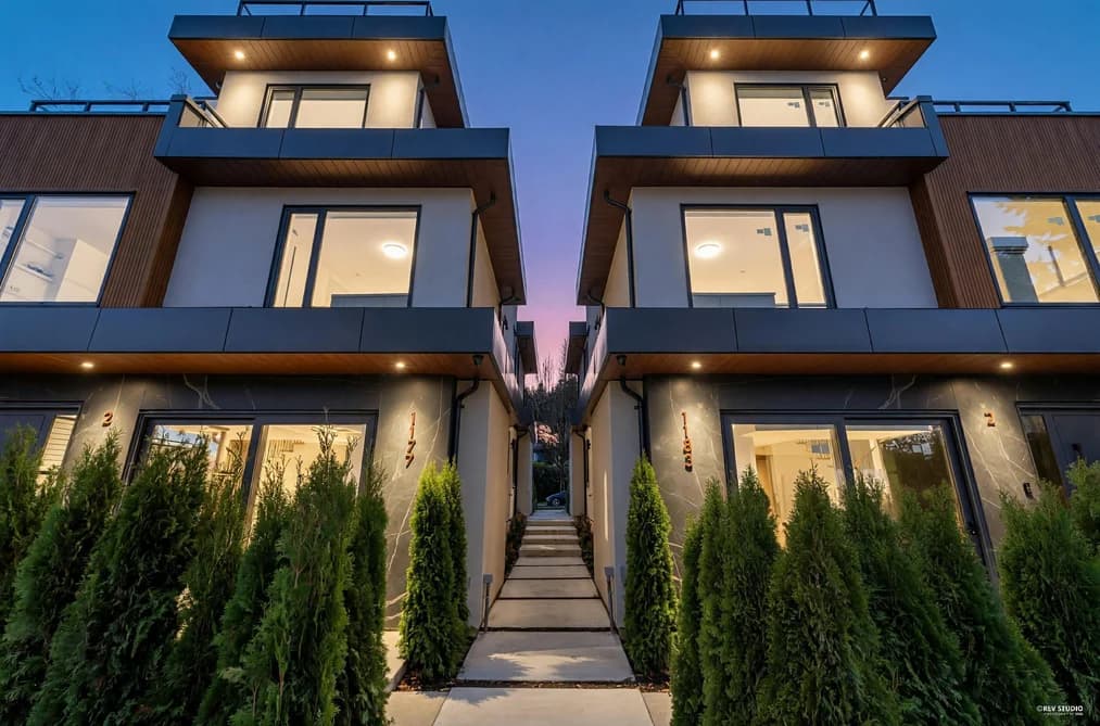 1 1183 W 33RD AVENUE, Vancouver, BC — Residential for Sale - Main Photo