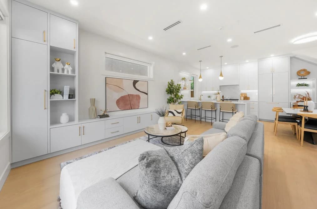 1 1582 E 2ND AVENUE, Vancouver, BC — Residential for Sale - Main Photo
