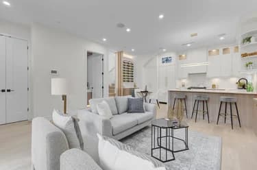 Half Duplex for sale at 1 182 Ontario Place Vancouver British Columbia - MLS: R3141628