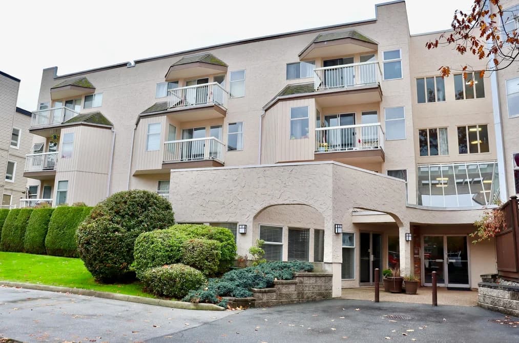 1 1860 SOUTHMERE EAST CRESCENT, Surrey, BC — Residential for Sale - Photo 2