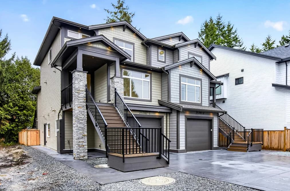 1-21747 River Road, Maple Ridge, BC - Half Duplex for Sale - Photo 2 of 40 1-21747 River Road, Maple Ridge, BC - Half Duplex for Sale - Photo 2 of 40