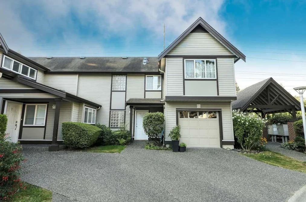 1 21801 DEWDNEY TRUNK ROAD, Maple Ridge, BC — Residential for Sale - Photo 2