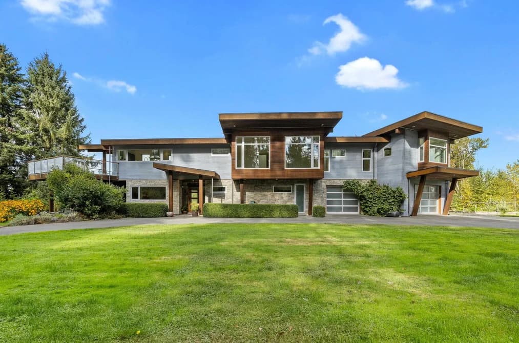 1 230 208TH STREET, Langley, BC — Residential for Sale - Photo 2