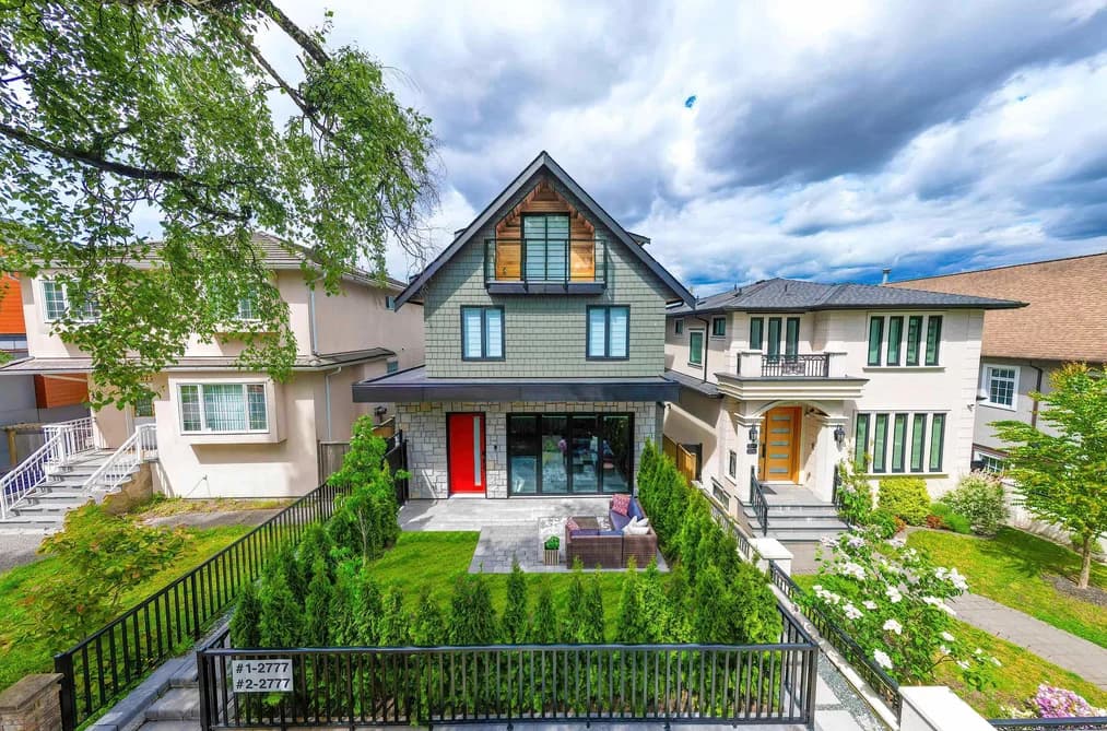 1 2777 E 27TH AVENUE, Vancouver, BC — Residential for Sale - Main Photo