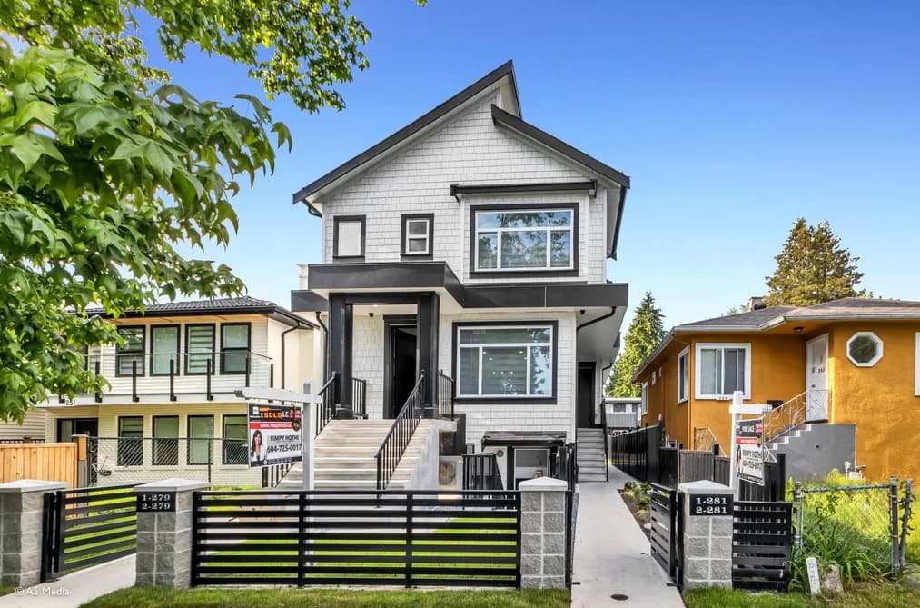 1 281 E 48TH AVENUE, Vancouver, BC — Residential for Sale - Main Photo