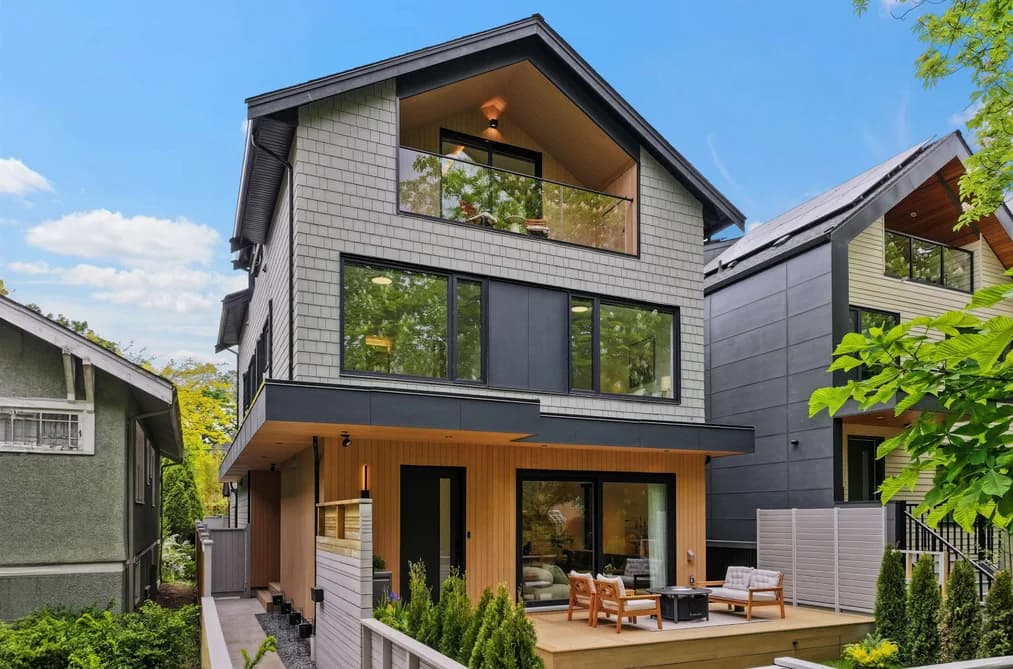 1 2926 W 12TH AVENUE, Vancouver, BC — Residential for Sale - Main Photo