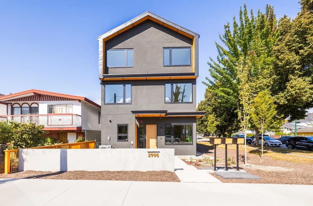 1 2995 ADANAC STREET, Vancouver, BC — Residential for Sale - Main Photo