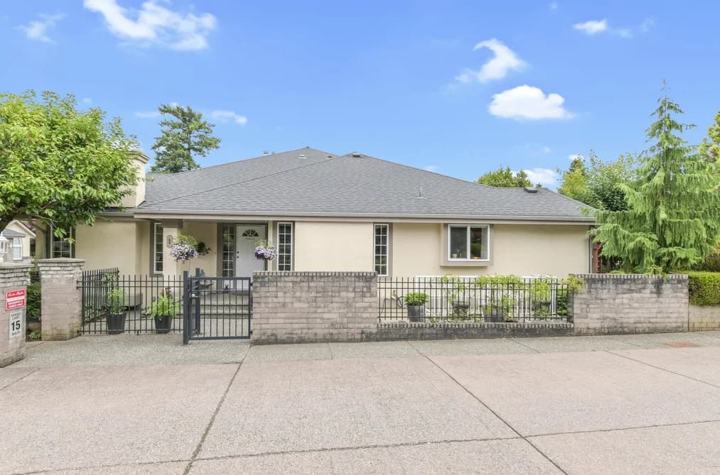 1 32777 CHILCOTIN DRIVE, Abbotsford, BC — Residential for Sale - Photo 2